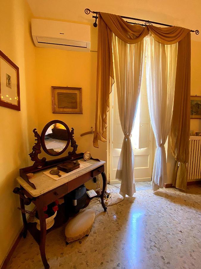 Palazzo Sabella Tommasi Vila Calimera  Exterior foto